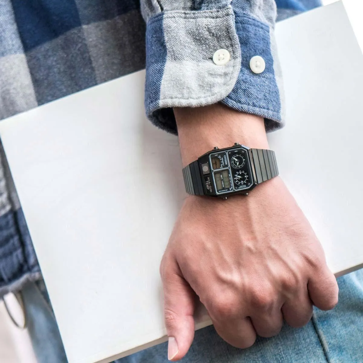 Citizen Analogue-Digital Watch JG2105-93E