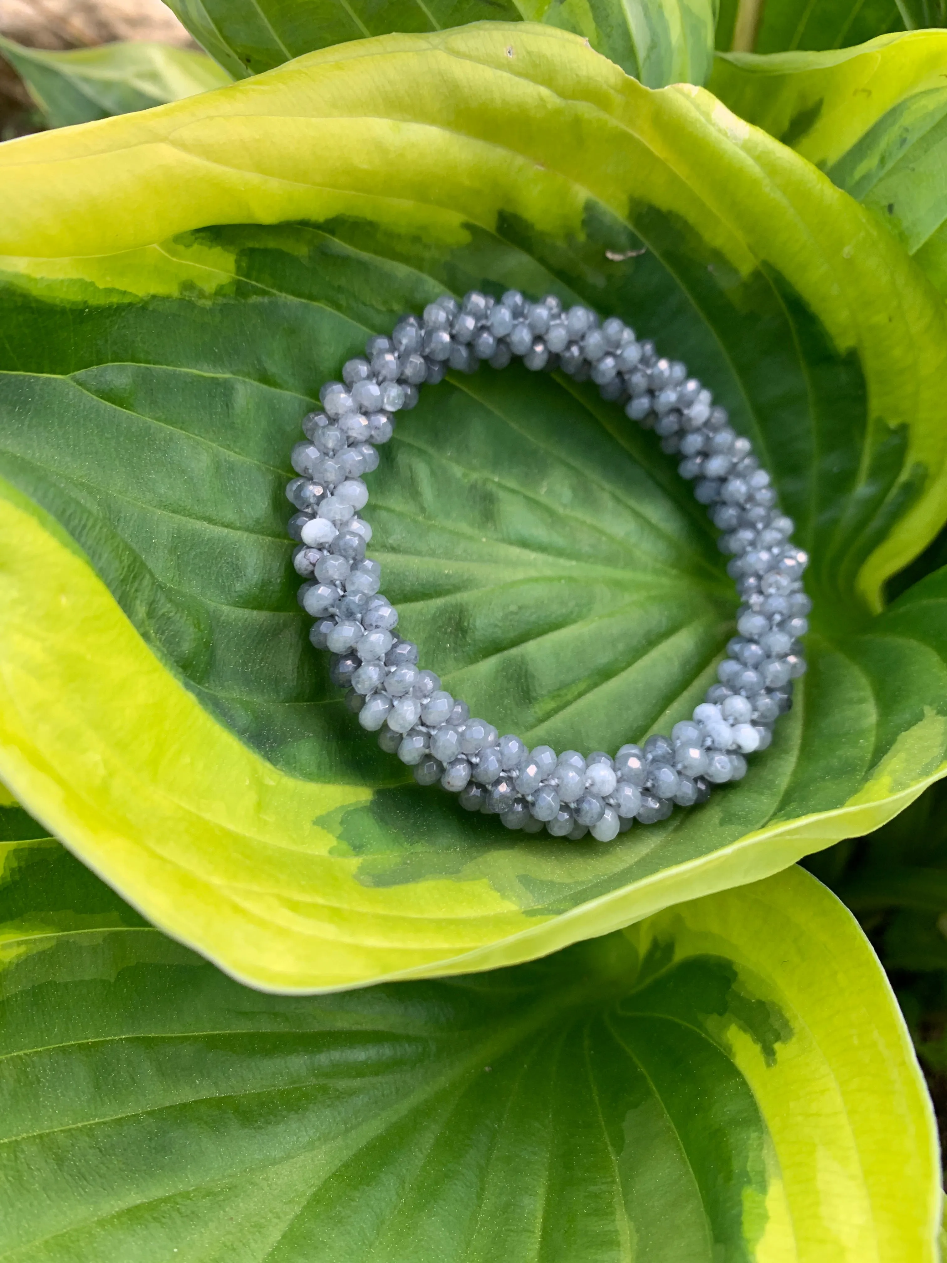 Dyed jade bracelet