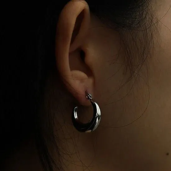 Hackney Nine Amber-Messina Chunky Hoop Silver Earrings