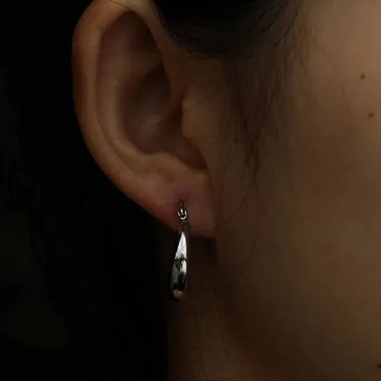 Hackney Nine Amber-Messina Chunky Hoop Silver Earrings