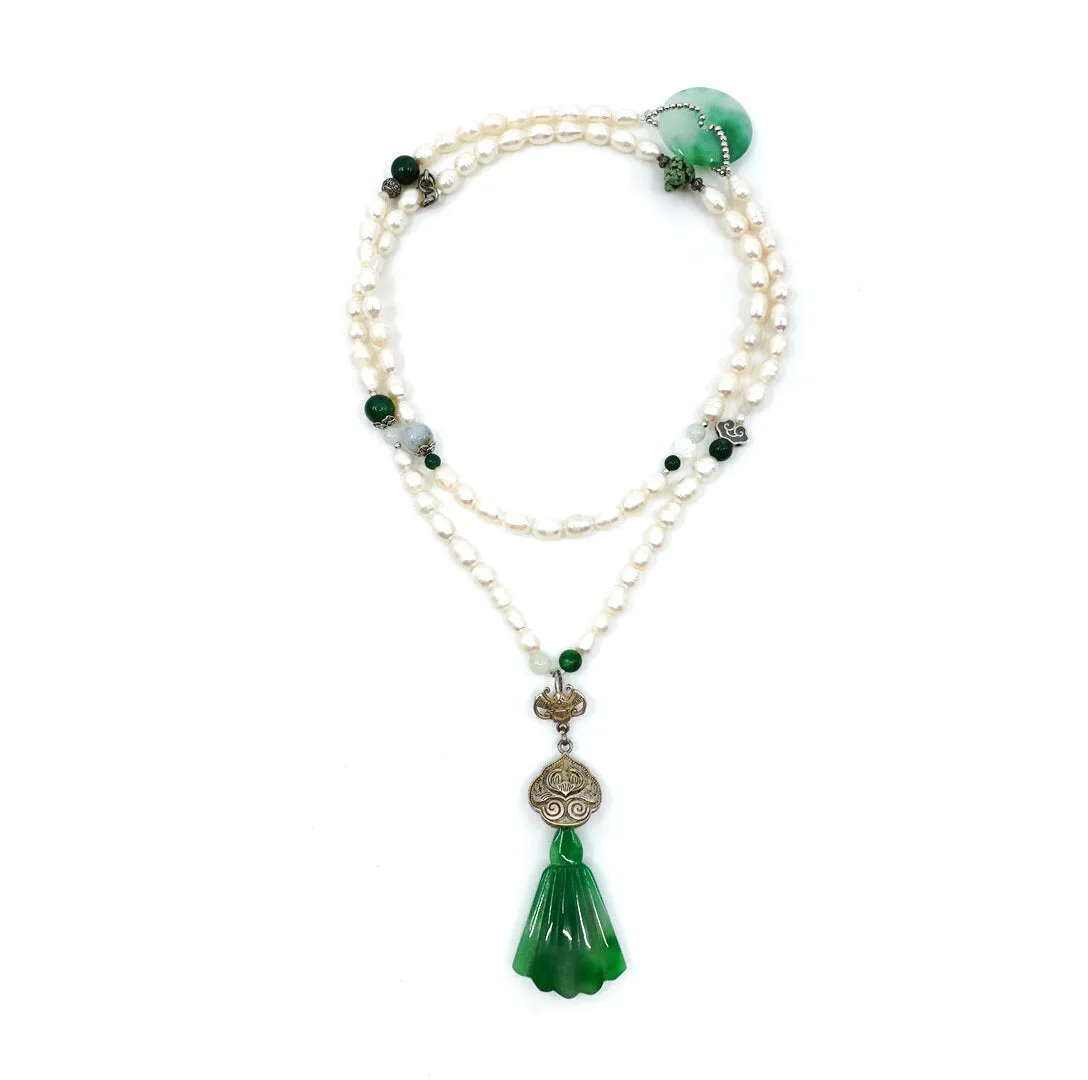 Lengthy Beaded Pearl Necklace with Jade Pendant