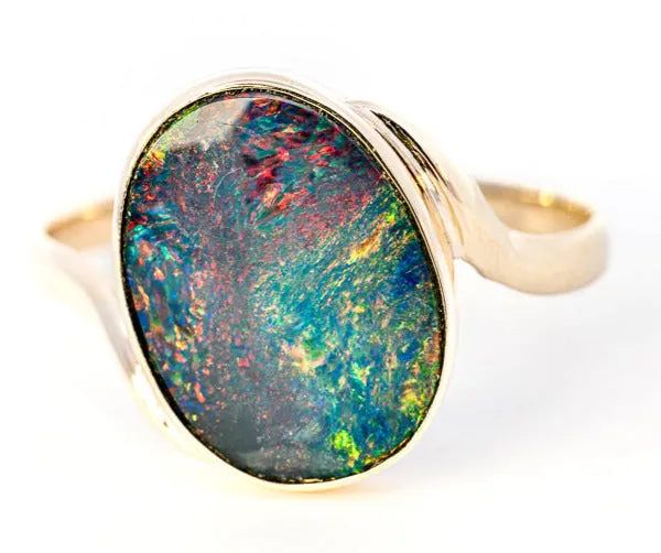 Stunning Handmade 9ct Yellow Gold Opal Doublet Ring