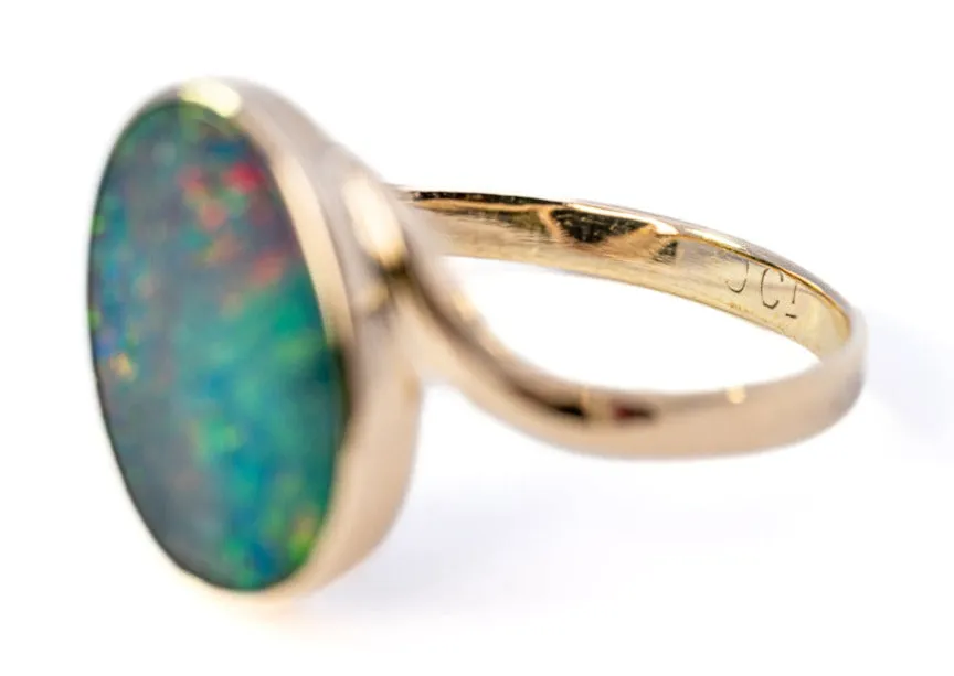 Stunning Handmade 9ct Yellow Gold Opal Doublet Ring